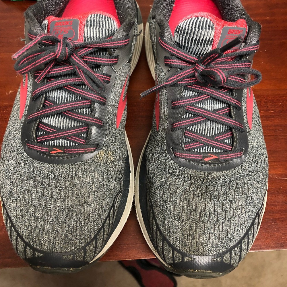 Brooks adrenaline women’s 8